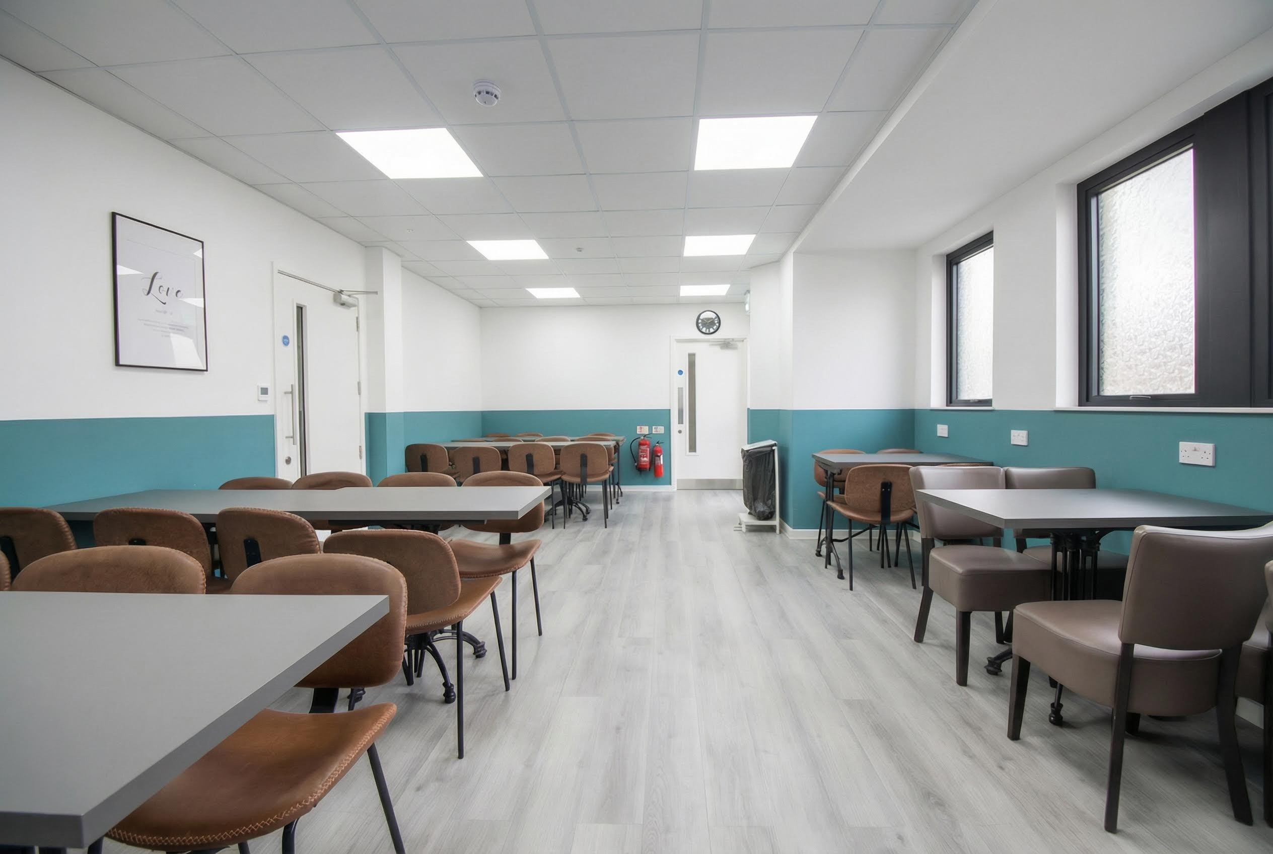 Kingsley Hall room-wide layout view